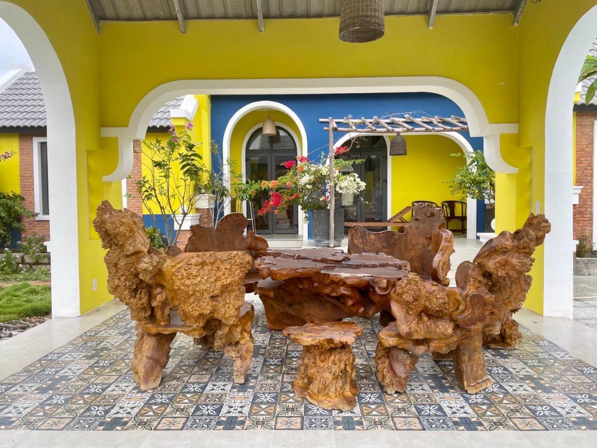 Thuyen Thung Homestay Pho Tri Exterior foto